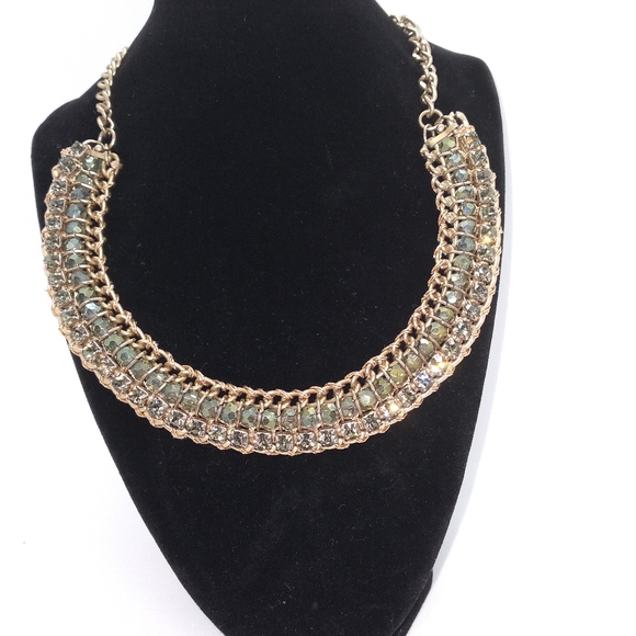 Accessorize London collar style statement necklace - Picture 6 of 16